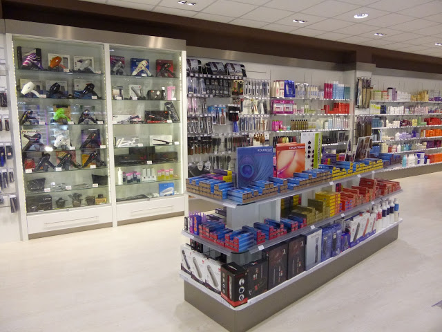 Perfumería Comercial Astur. Rivero, Avilés. Punto de venta Eva Rogado