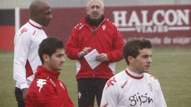 Entrevista a Juan Muñiz, jugador del Real Sporting de Gijón, en "el diván de Kike Rogado"