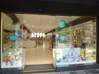 Perfumería Comercial Astur. Rivero, Avilés. Punto de venta Eva Rogado